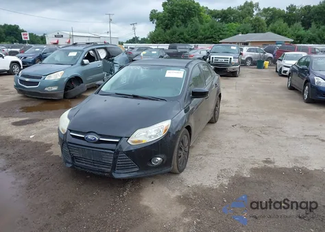 2012 Ford Focus Se z USA, uszkodzony, nr VIN 1FAHP3F22CL249739